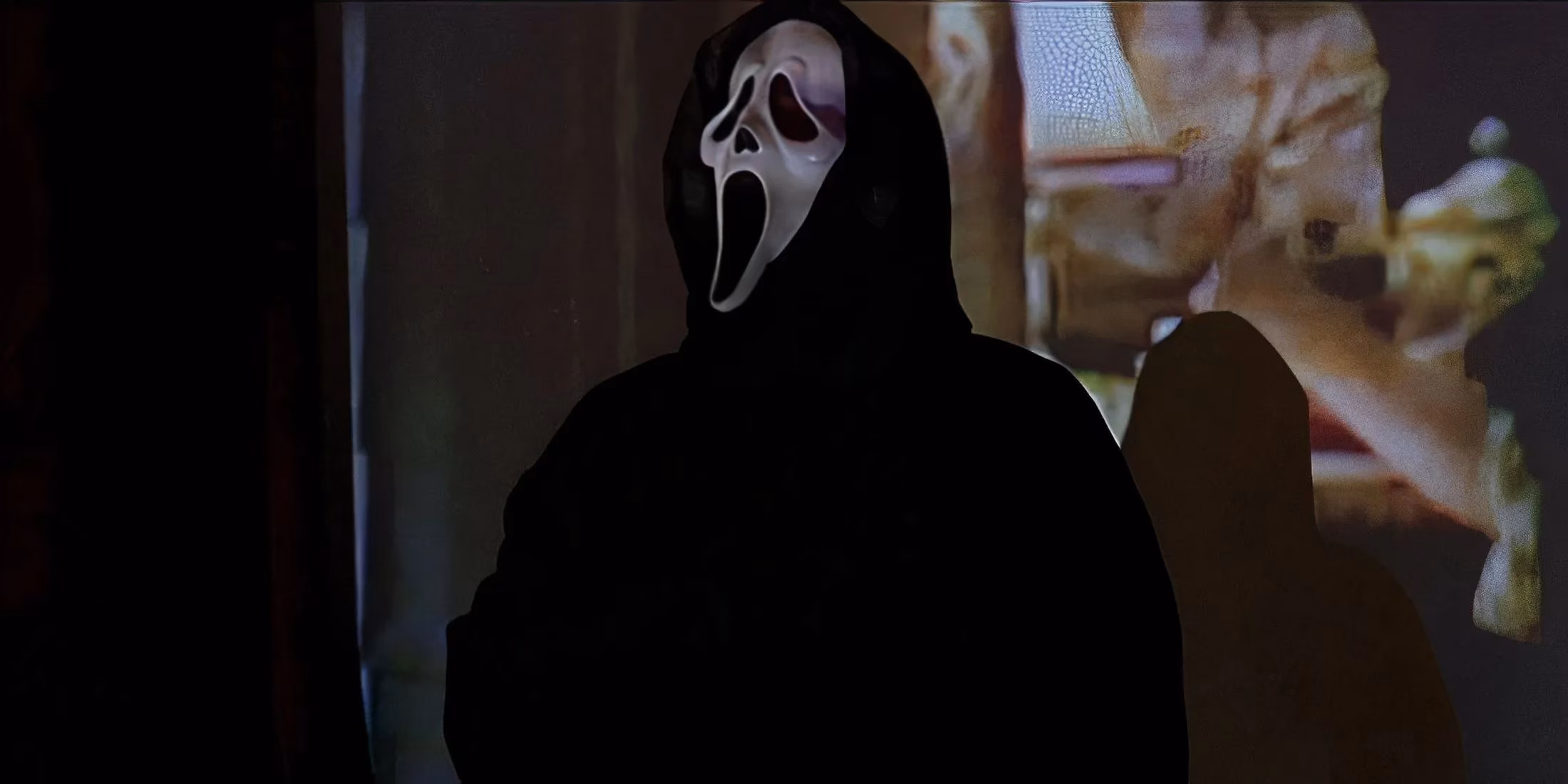 i-transformed-myself-into-scream-s-ghostface-in-destiny-2-and-the-results-are-terrifyingly-perfect-image-0